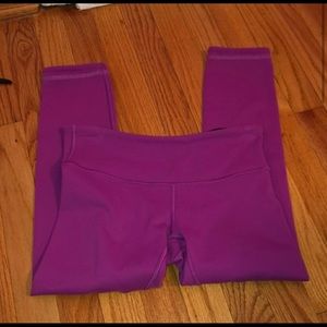 Like New Reversible Lululemon Crop Leggins